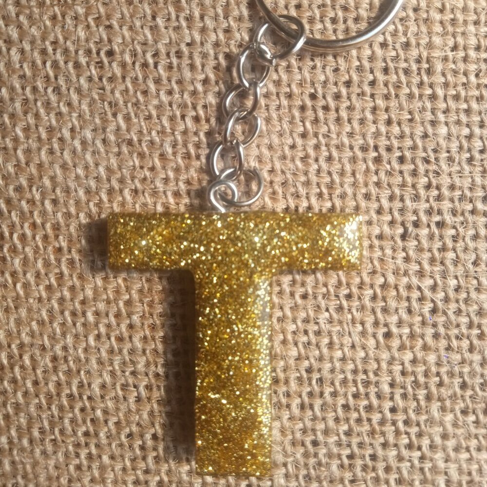 Letter Keychain - Picture 2 of 2